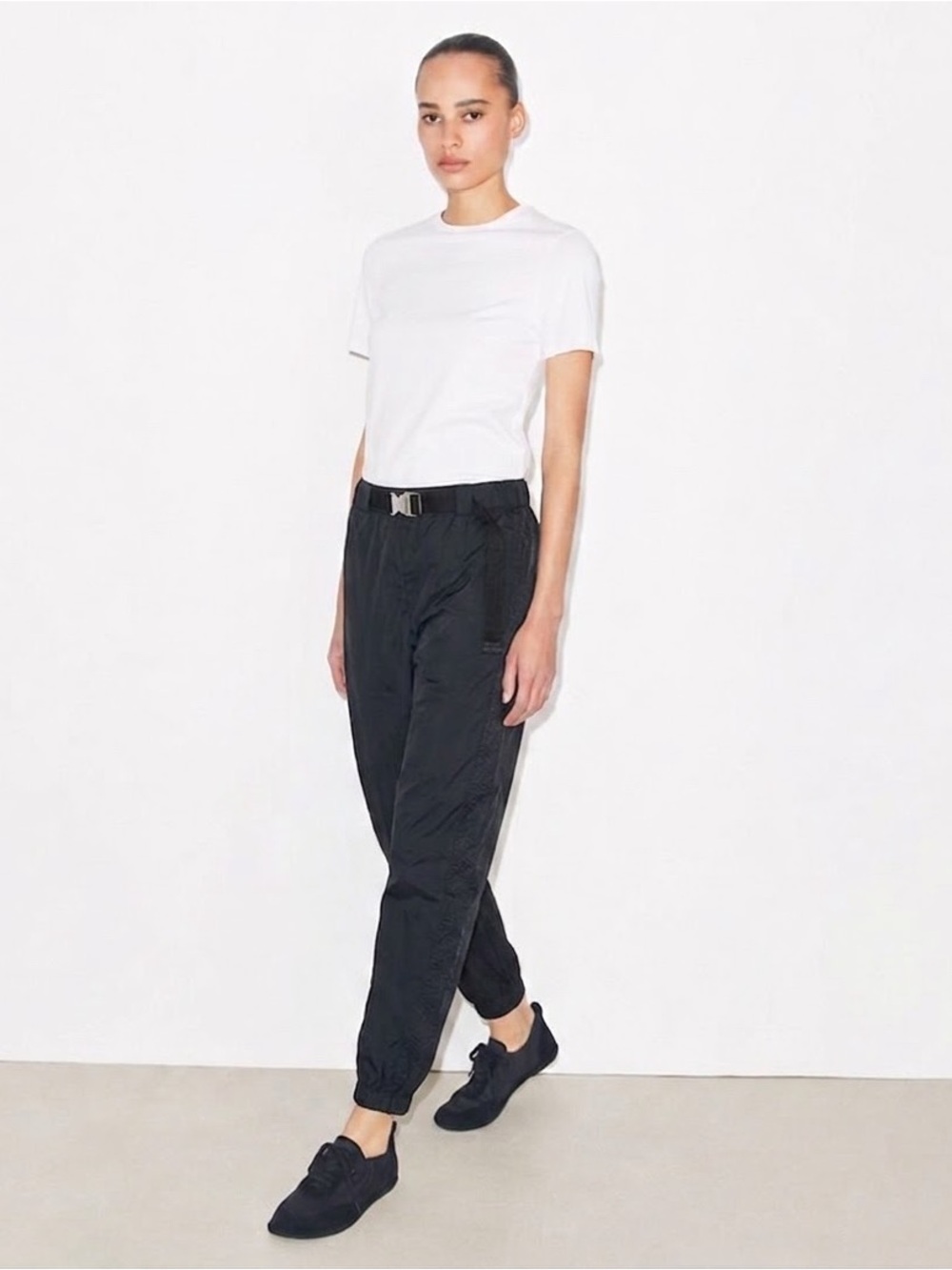 NWT Tory Burch Women’s Black Belted Poplin
 Jogger Pants